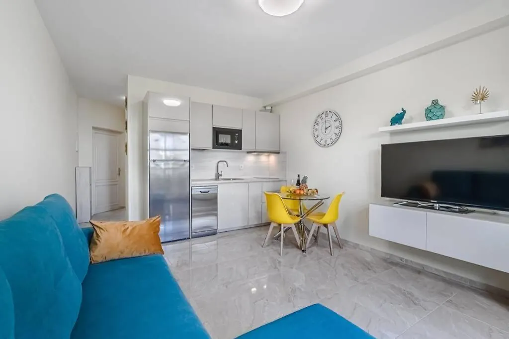 Apartamento Orlando. Amazing Location. Completely Renovated! Costa Adeje  España
