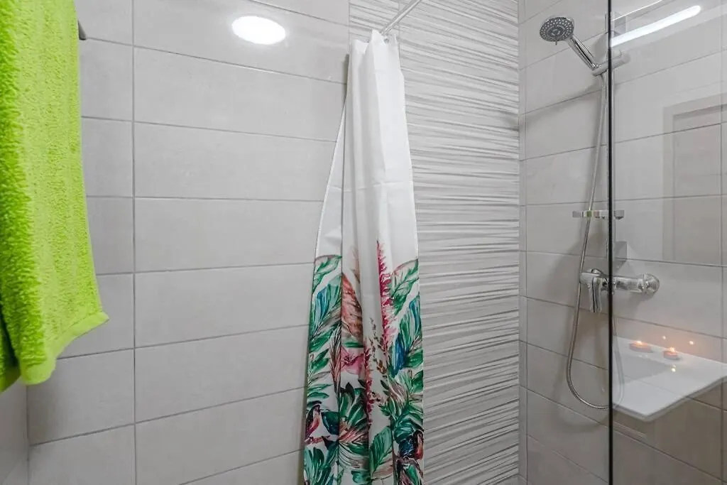 Orlando. Amazing Location. Completely Renovated! Διαμέρισμα Costa Adeje  Ισπανία
