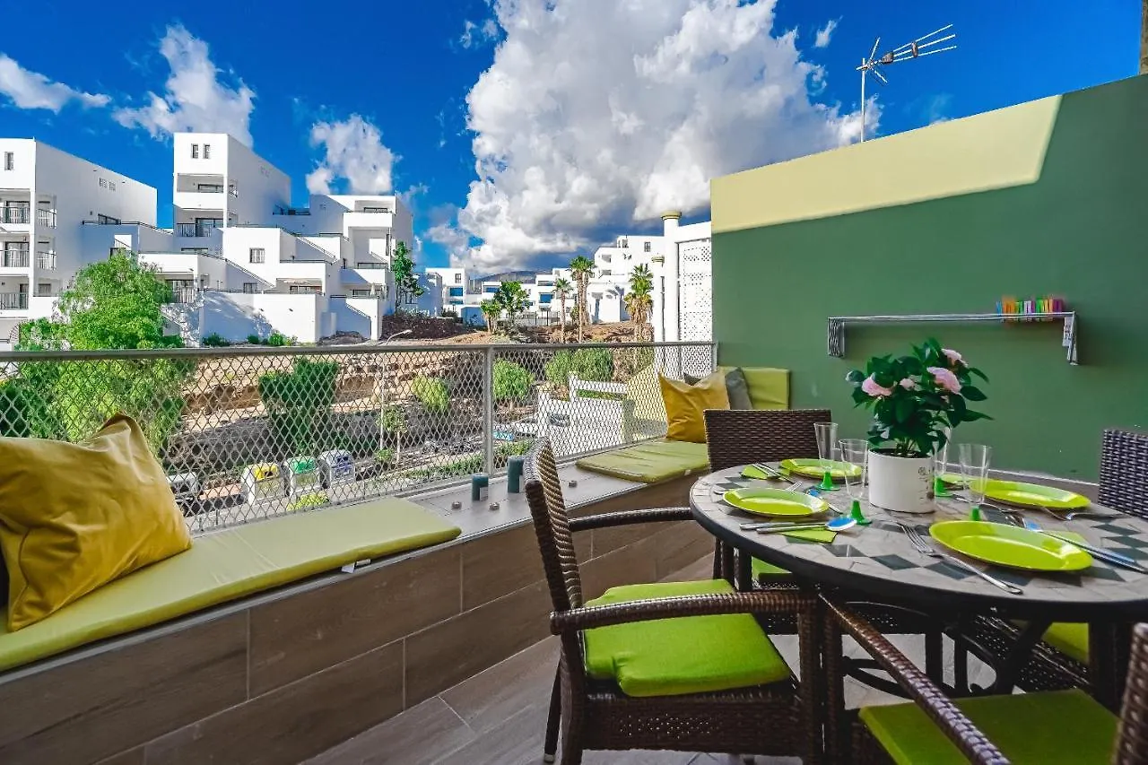 Orlando. Amazing Location. Completely Renovated! Διαμέρισμα Costa Adeje